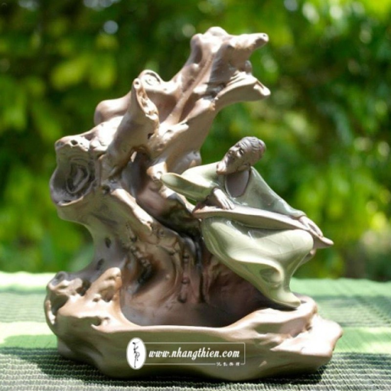 Thác khói lão tiên sinh gảy đàn - Thác khói Nhang Thiền